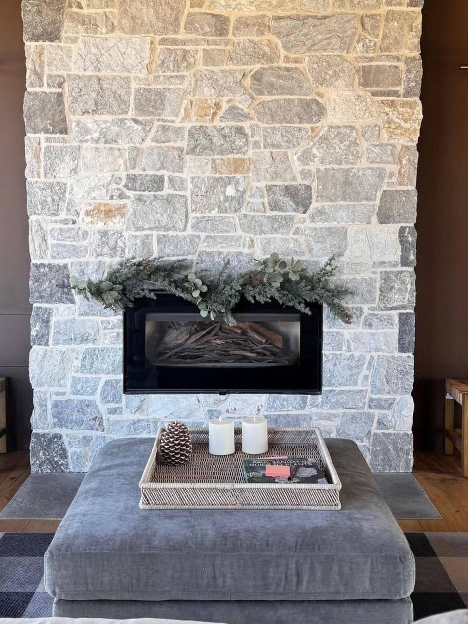 Silver Coast Limestone Ashlar Cladding Gallery Image 1