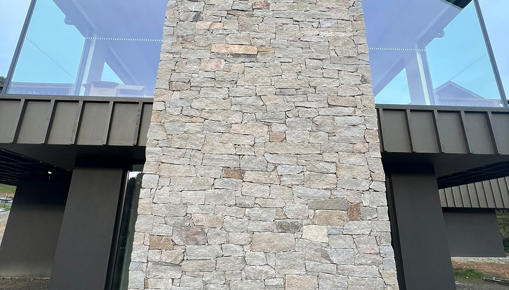 kimberley-linear-granite-wall-cladding-melbourne-11